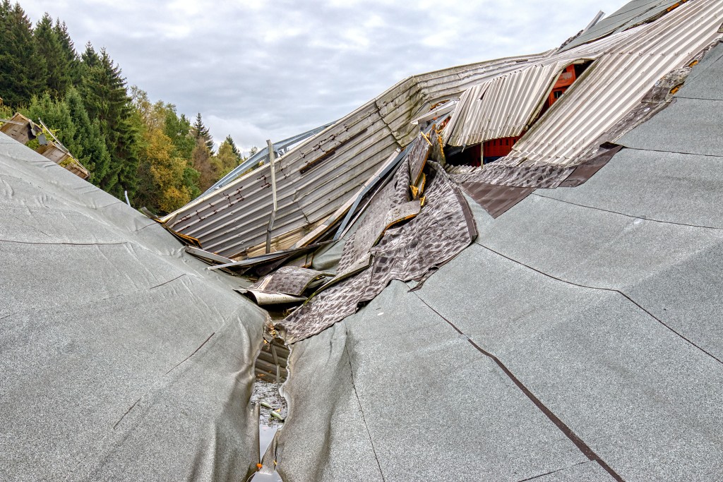 club soda hdr belgie urbex spa belgique belgium decay verlaten fabriek usine factory spawater bronwater ingestort lost abandoned